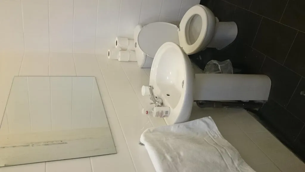 City View Hotel Stratford Λονδίνο 2*,
